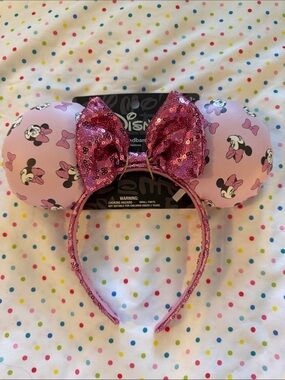 Disney Minnie Mouse Pink Sequin Bow Ear Headband